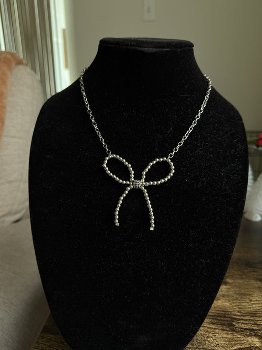 The Silver Bow Necklace